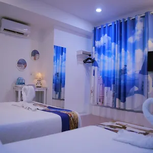 Santorini ** Malacca